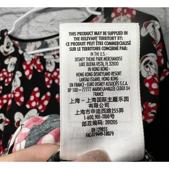 Disney Parks Minnie Mouse top size M. - Picture 6 of 8
